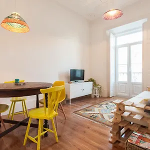 https://cozzy-apartments-at-bairro-alto.hotels-lisbon-portugal.com